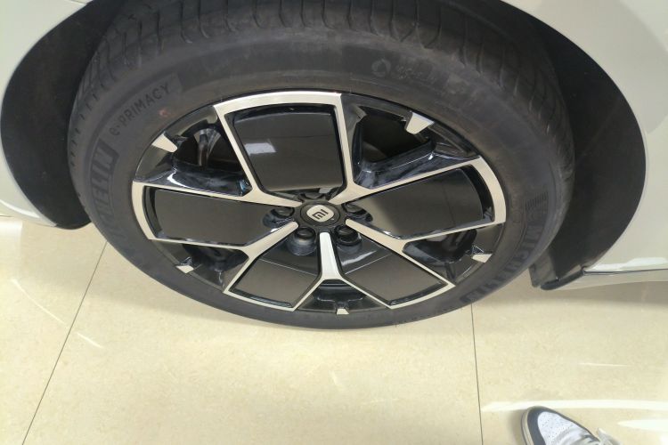 小米汽车 小米SU7 2024款 后驱超长续航高阶智驾Pro版车身外观6008