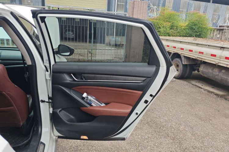 本田 英仕派 2019款 260TURBO 精耀版 国VI中控内饰45