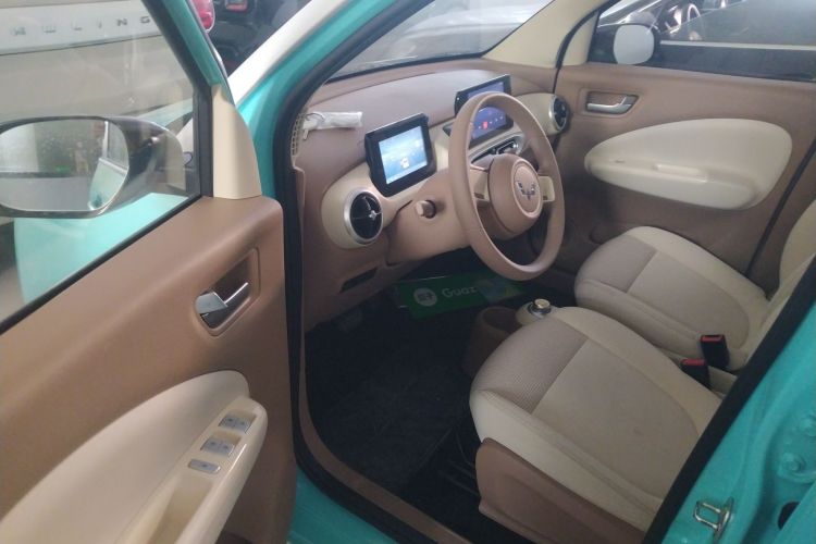 五菱汽车 宏光MINIEV 2025款 四门版 臻享+款中控内饰20