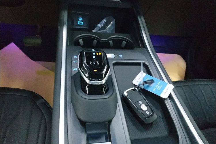 福特 2025款 锐界L 2.0T EcoBoost 两驱七座豪华型中控内饰18