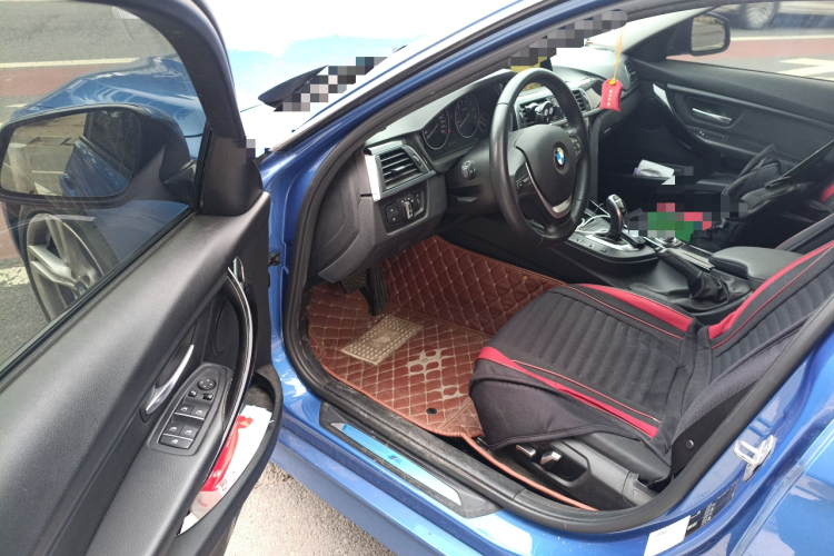 宝马3系 2017款 320Li M运动型中控内饰20