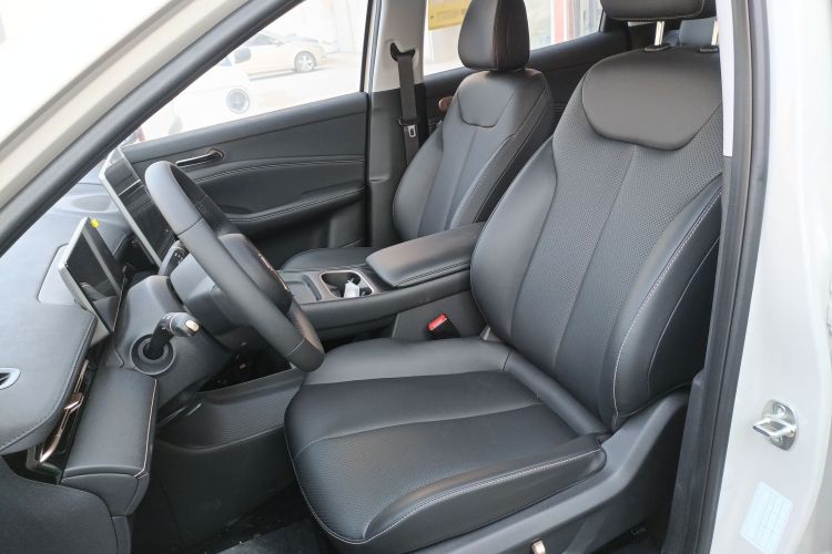 宝骏云海 2024款 600km 纯电版中控内饰19