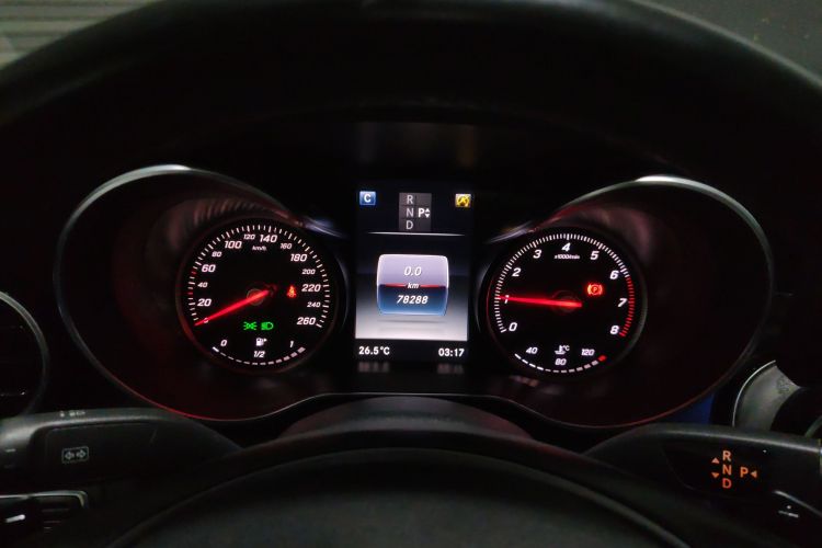 奔驰C级 2017款 C 180 L 运动版中控内饰14