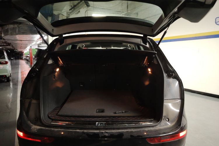 奥迪Q5 2016款 40 TFSI 技术型局部细节23