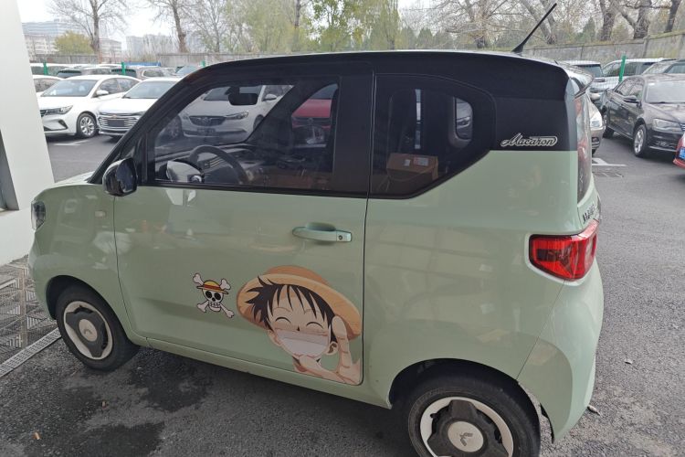 五菱汽车 宏光MINIEV 2021款 马卡龙时尚款 磷酸铁锂车身外观4