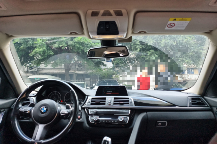 宝马3系 2018款 320Li 时尚型局部细节22