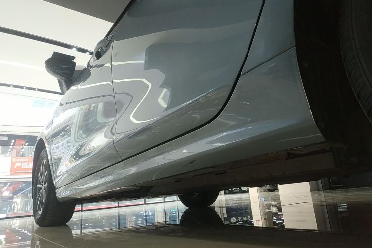 比亚迪 秦PLUS 2024款 荣耀版 DM-i 55KM领先型局部细节9002