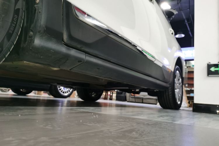 标致3008 2016款 2.0L 自动经典版局部细节9002