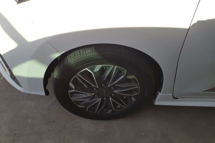 上汽大通MAXUS 大通G20 2020款 2.0T 汽油自动智尊版车身外观6007