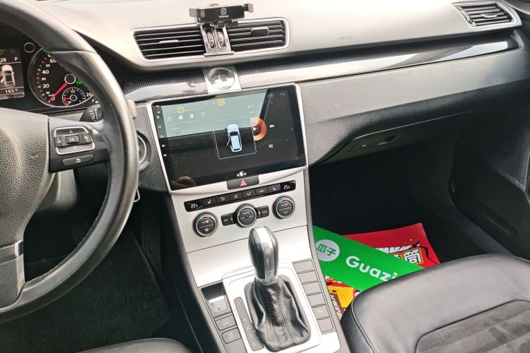 大众 迈腾 2015款 1.8TSI 豪华型中控内饰16