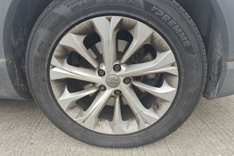 中华V3 2016款 1.5L 自动舒适型车身外观6007