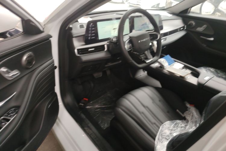 奇瑞 风云A8 2024款 127 驭风版中控内饰20