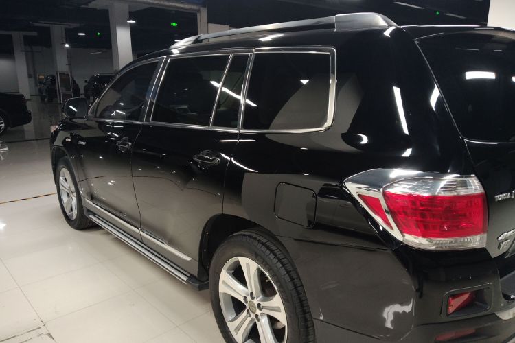 丰田 汉兰达 2012款 2.7L 两驱5座精英版车身外观4