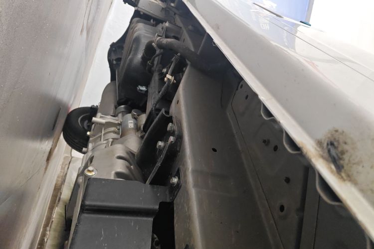 五菱汽车 五菱之光 2023款 1.5L 实用型 5/7座局部细节9001