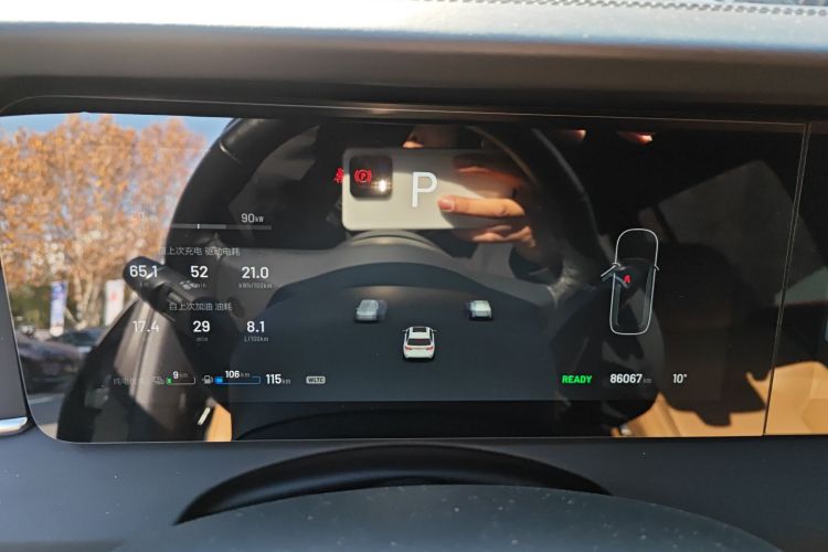 理想汽车 理想ONE 2021款 增程6座版局部细节14