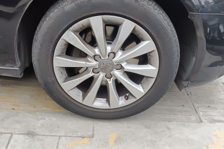 奥迪A6L 2012款 30 FSI 技术型车身外观6007