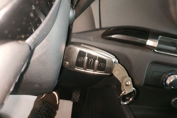 奥迪A3 2019款 Limousine 35 TFSI 时尚型 国VI中控内饰11