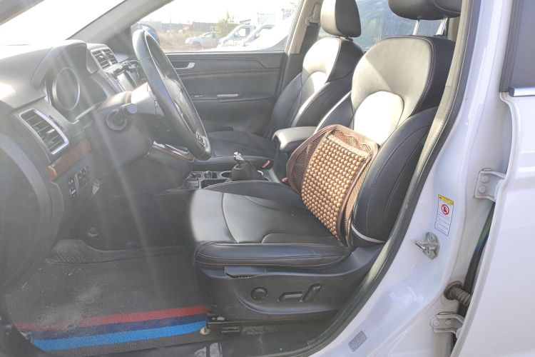 哈弗H6 2017款 红标 运动版 1.5T 手动两驱精英型中控内饰19