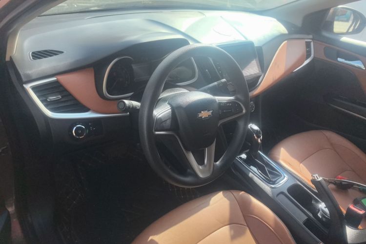 雪佛兰 科沃兹 2016款 1.5L 自动欣尚版中控内饰12