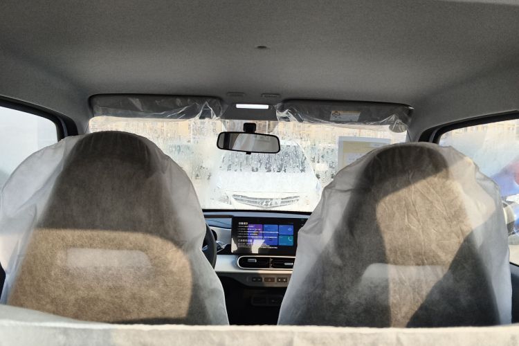 吉利银河 熊猫 2025款 210km 元气熊中控内饰22