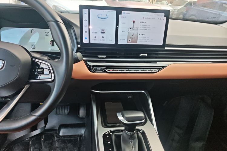 吉利汽车 帝豪 2025款 第4代 1.5L CVT旗舰型中控内饰16