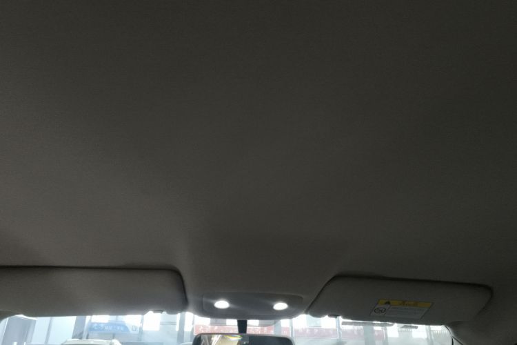 零跑汽车 零跑T03 2022款 炫晶版中控内饰22