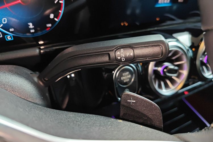 奔驰GLA 2023款 GLA 220局部细节18