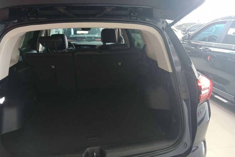 别克 2022款 改款 昂科威Plus 552T 五座豪华型机舱底盘23