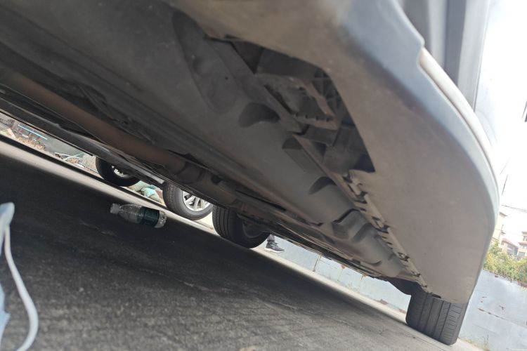 奔驰GLS 2017款 GLS 400 4MATIC时尚型局部细节9002