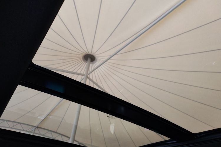 凯迪拉克XT4 2021款 28T 两驱领先型中控内饰22