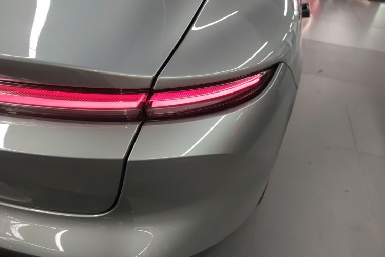 蔚来ET5 2022款 75kWh车身外观6001