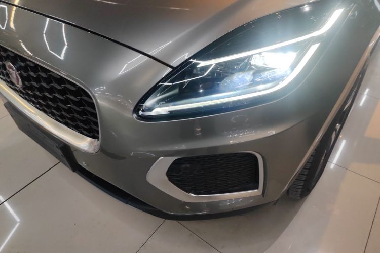 捷豹E-PACE 2024款 进取运动版 R-DYNAMIC S局部细节36