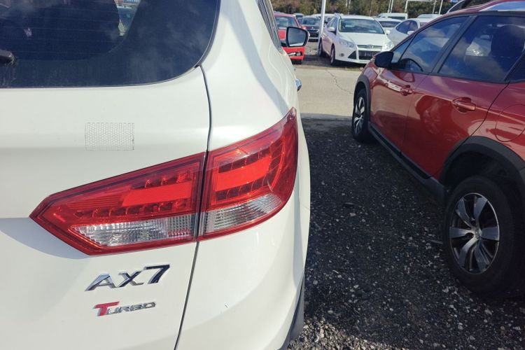 东风风神AX7 2016款 1.4T 手动智尚型车身外观9