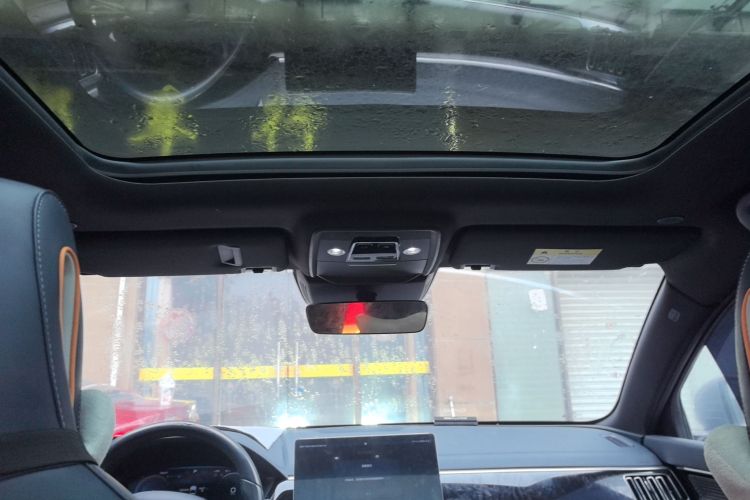 比亚迪 宋PLUS新能源 2023款 冠军版 DM-i 110KM 旗舰型中控内饰22