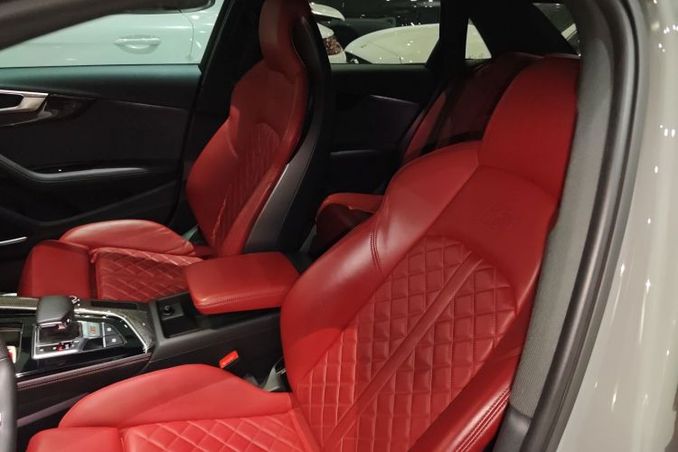 奥迪S4 2022款 S4 3.0TFSI局部细节19