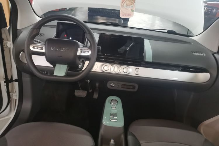 长安启源 长安Lumin 2023款 205km 香沁款中控内饰7002