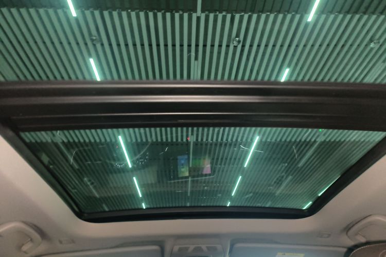 宝马X1 2020款 xDrive25Li 尊享型中控内饰22