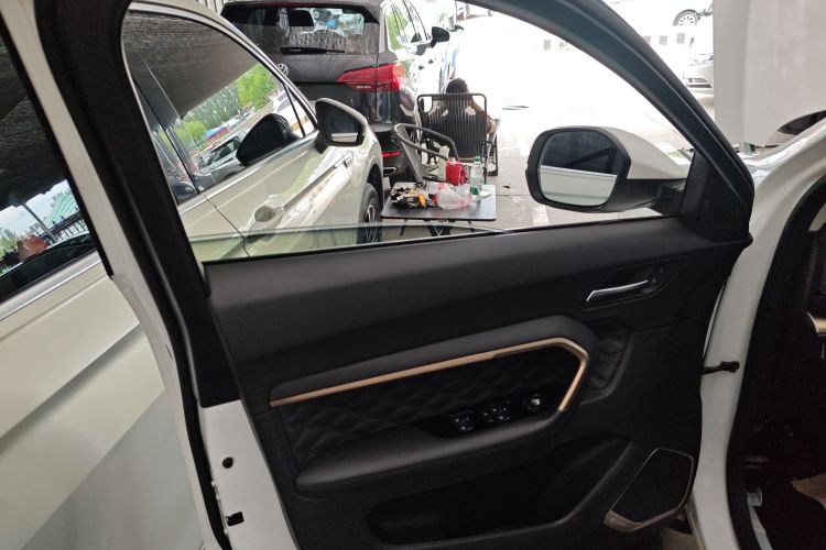 哈弗H6 2020款 1.5GDIT 自动铂金都市版中控内饰47