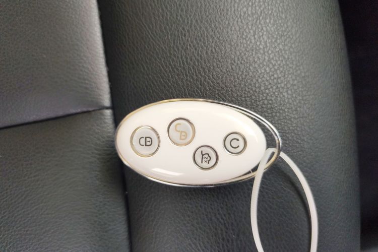 比亚迪 宋MAX 2019款 1.5T 自动智联睿进型 6座 国VI中控内饰7001