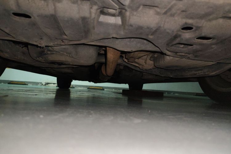 雷克萨斯ES 2014款 250 典雅版局部细节9008