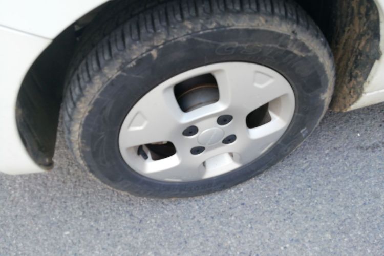 荣威 科莱威CLEVER 2021款 302km新四座超能版车身外观35