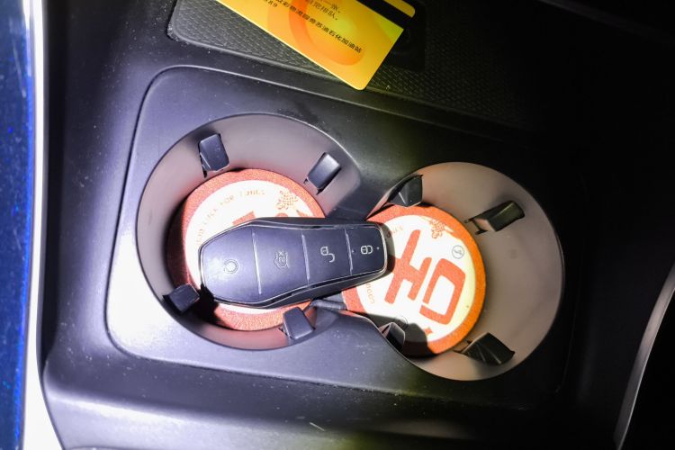 比亚迪 秦PLUS 2021款 DM-i 55KM 旗舰型中控内饰11