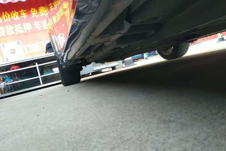 雷克萨斯ES 2014款 250 舒适版局部细节9001