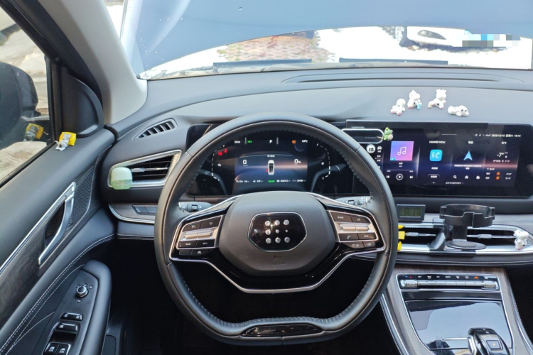 蓝电E5 2023款 1.5L DE-i 100KM畅享型 7座局部细节13