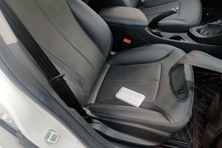 别克 英朗 2021款 改款 典范 1.5L 自动精英型局部细节41