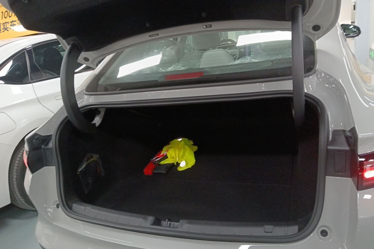 零跑汽车 零跑B01 2025款 550悦享版局部细节23