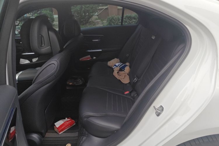 奔驰C级 2024款 C 200 L 运动版中控内饰7004