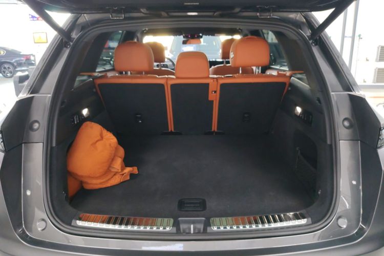 理想汽车 理想L7 2023款 Max机舱底盘23