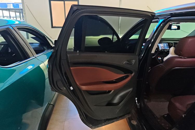 别克 昂科威 2020款 20T 两驱豪华型中控内饰7008