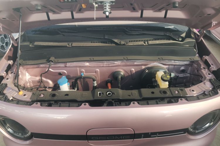 吉利银河 熊猫 2025款 210km 元气熊机舱底盘24